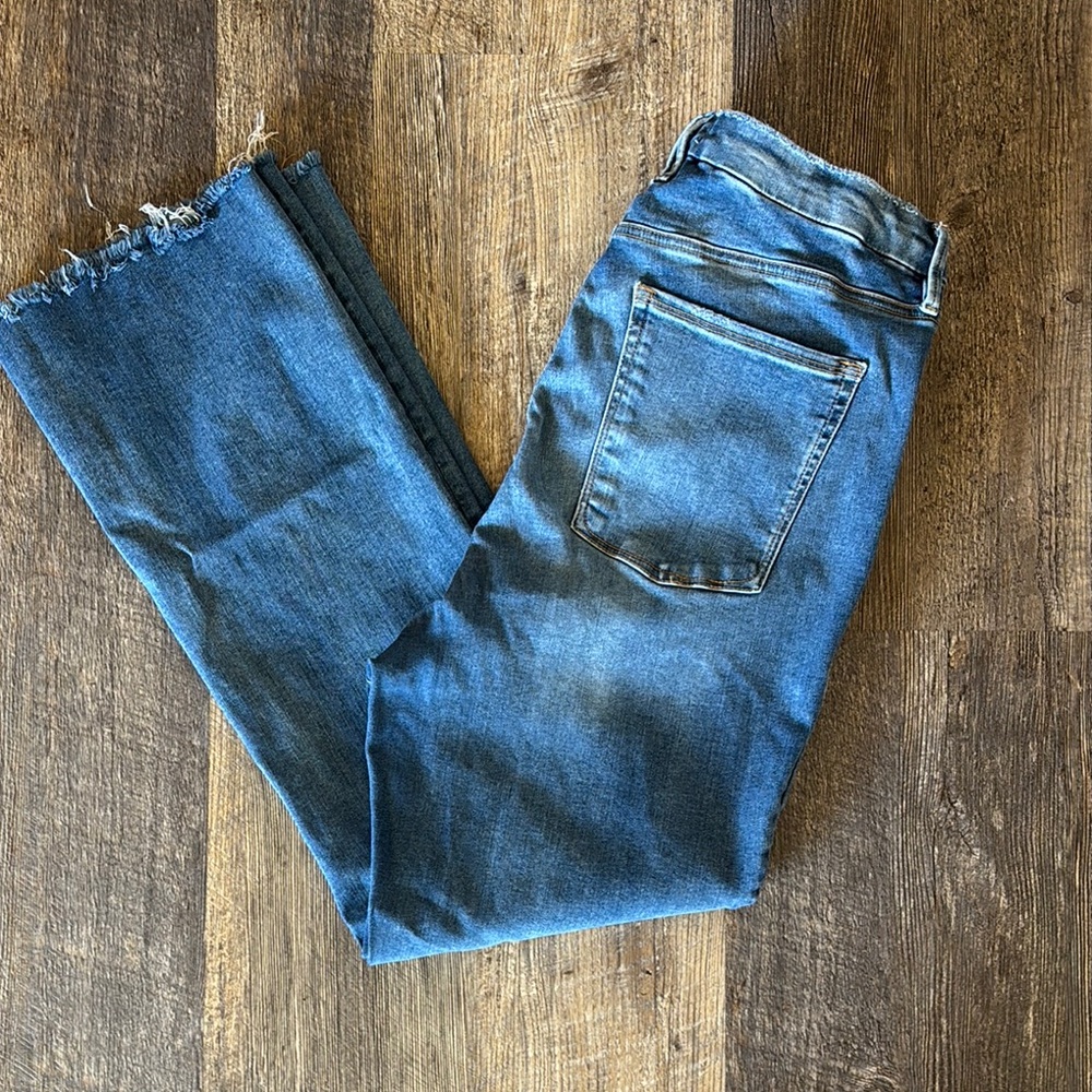 Good American Distressed Blue Ankle Jeans